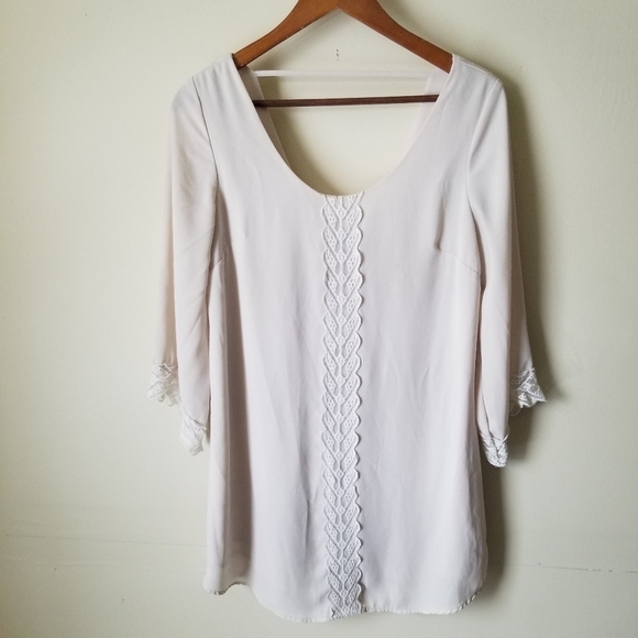 Astr Boho Mini Dress Scoop Neck Open Back In Cream Size Small EUC - Picture 3 of 13